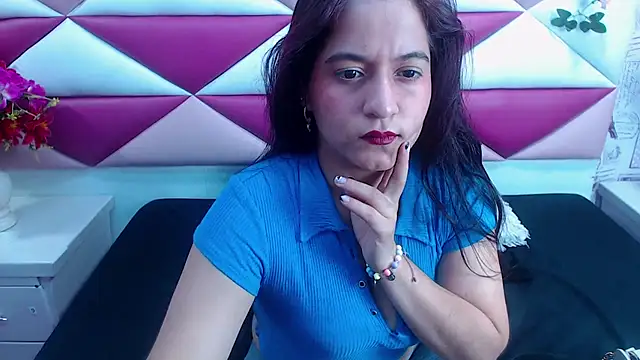 Snapshot of MariaClay chatting on January 24, 12:10 pm MariaClay online show from January 24, 12:10 pm