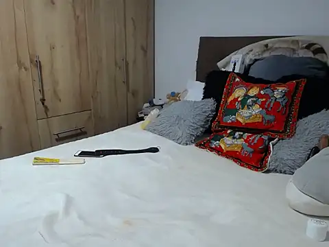 Sweeetness Milf online show from December 30, 10:43 am