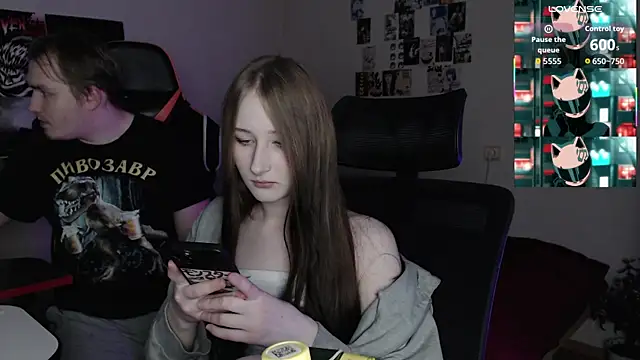 camcoupbang online show from November 9, 9:35 pm