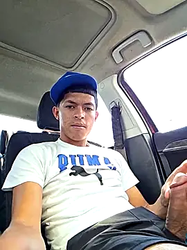 Snapshot of Yoko0381 chatting on October 1, 7:42 pm Yoko0381 online show from October 1, 7:42 pm