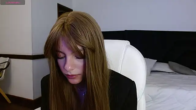 peyton golden1 online show from March 9, 3:43 am