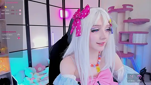 LilithLin online show from March 1, 7:27 pm