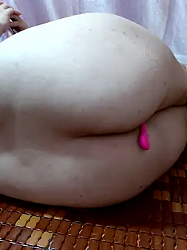 Snapshot of _Mira_69_ chatting on February 19, 5:20 pm Mira 69 online show from February 19, 5:20 pm