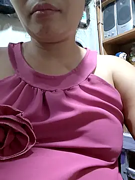 Snapshot of _Mira_69_ chatting on February 28, 10:38 am Mira 69 online show from February 28, 10:38 am