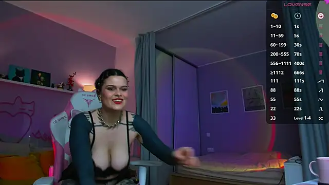 lisa moonlight online show from January 12, 12:55 pm