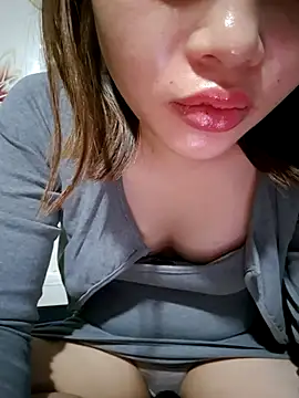 Wettpussyxx online show from October 22, 6:29 pm