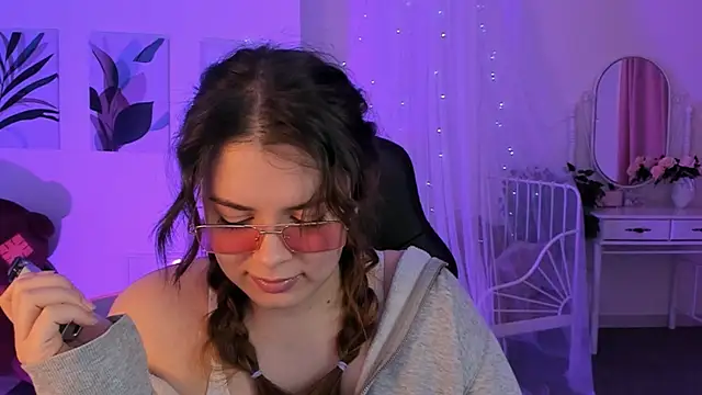 KeytSilvas online show from February 12, 9:01 pm