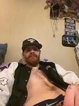 Snapshot of CityBoy75211 chatting on January 31, 9:59 am CityBoy75211 online show from January 31, 9:59 am