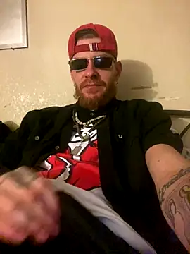 Snapshot of CityBoy75211 chatting on September 11, 5:40 am CityBoy75211 online show from September 11, 5:40 am