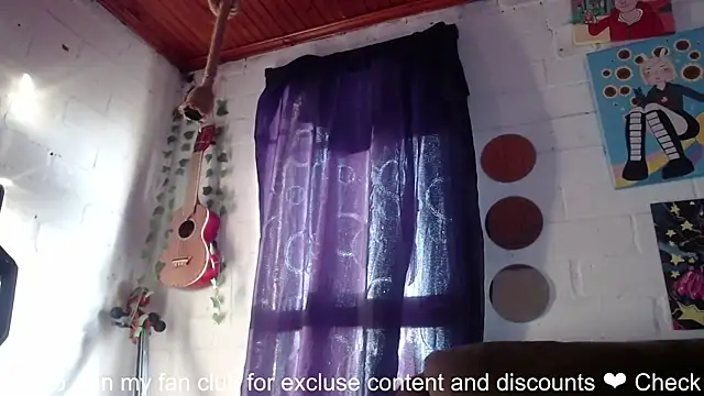 NEXT DOOR GIRL  online show from January 25, 10:50 pm