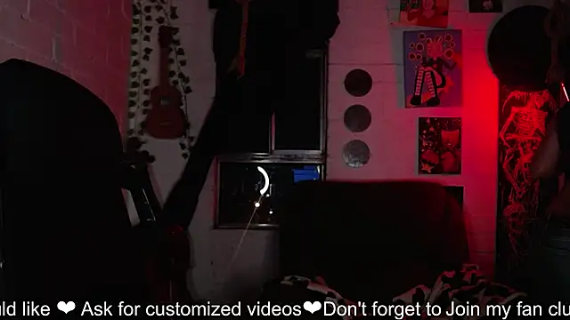 NEXT DOOR GIRL  online show from January 31, 1:22 am