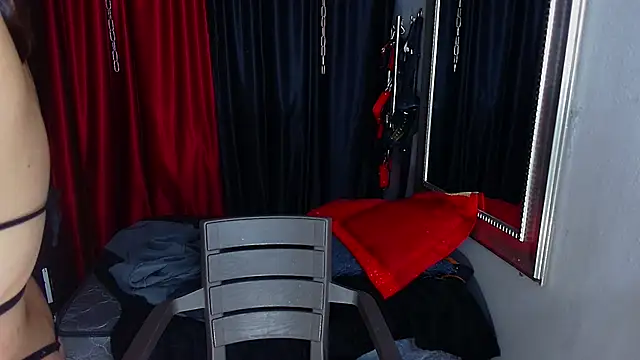 AvaLusty online show from January 31, 11:13 pm