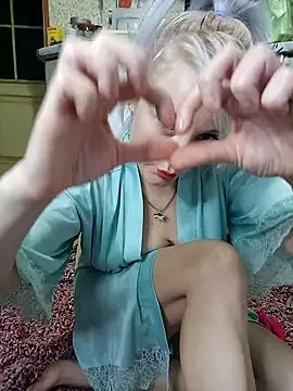 Tina Alev online show from February 15, 9:26 pm