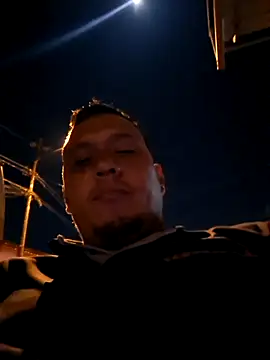 Snapshot of Brayianyesed chatting on April 1, 2:45 am Brayianyesed online show from April 1, 2:45 am