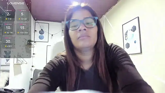 Snapshot of Enma__clark chatting on February 27, 4:12 am Enma clark online show from February 27, 4:12 am