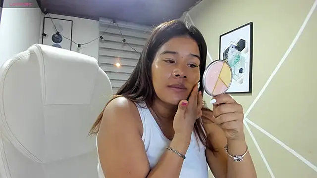 Snapshot of Enma__clark chatting on March 1, 4:14 am Enma clark online show from March 1, 4:14 am