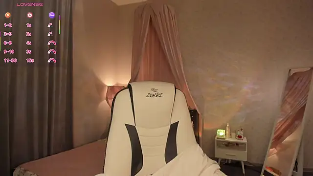 Vanessa Walters online show from November 6, 3:07 am