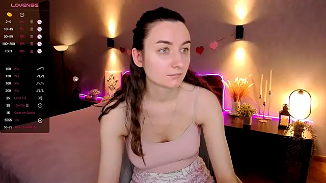 annacooleman online show from December 3, 2:19 am