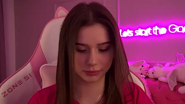 DianaVert online show from February 24, 6:15 pm