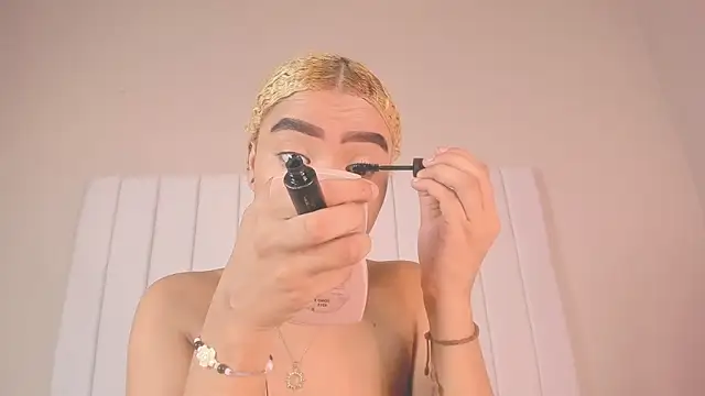 julieta flower online show from February 21, 2:06 pm