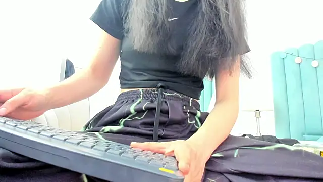 Snapshot of Lady_Godss chatting on January 12, 11:58 pm Lady Godss online show from January 12, 11:58 pm