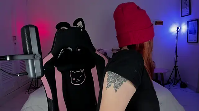 SweetJennaa online show from February 6, 3:16 am