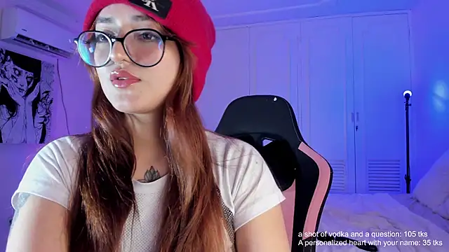 SweetJennaa online show from February 23, 7:55 am