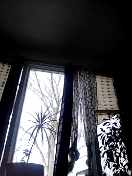 Snapshot of otterlover123 chatting on December 5, 6:55 pm otterlover123 online show from December 5, 6:55 pm