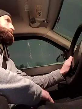 Snapshot of otterlover123 chatting on January 11, 4:48 am otterlover123 online show from January 11, 4:48 am