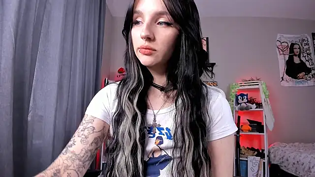 Viv Player online show from March 7, 7:30 am