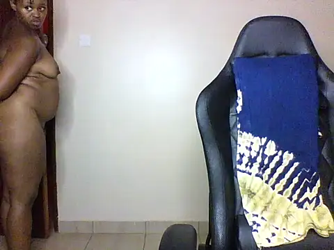 Snapshot of Candii_wet_ chatting on October 9, 10:41 pm Candii wet online show from October 9, 10:41 pm