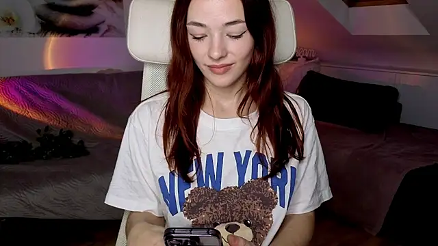 MiaRouge online show from October 22, 5:08 am