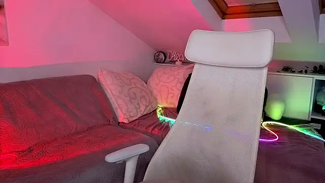 MiaRouge online show from November 2, 3:53 am