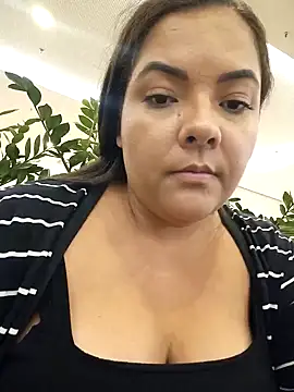 NayraLima0309 online show from December 26, 11:35 pm