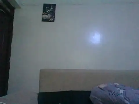 Snapshot of Candykitten chatting on March 19, 7:12 am Candykitten online show from March 19, 7:12 am
