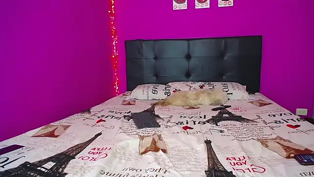 Snapshot of Zaratattoox chatting on January 10, 9:55 am Zaratattoox online show from January 10, 9:55 am