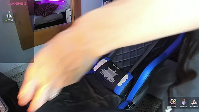 VladHellsing4 online show from February 9, 10:11 pm