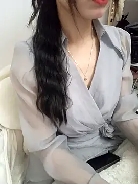 Snapshot of Lovely_kute chatting on March 8, 3:13 pm Lovely kute online show from March 8, 3:13 pm