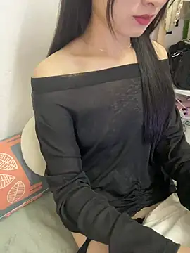 Snapshot of Lovely_kute chatting on March 19, 8:11 pm Lovely kute online show from March 19, 8:11 pm