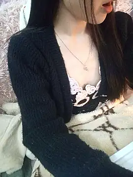 Snapshot of Lovely_kute chatting on January 12, 4:45 pm Lovely kute online show from January 12, 4:45 pm