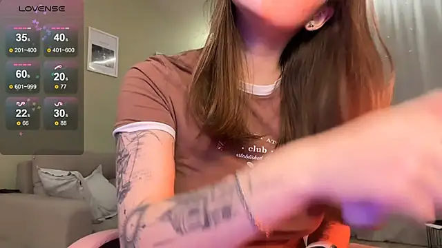 Eva Eva  online show from January 21, 11:02 pm