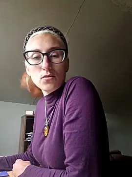 Snapshot of Afrania chatting on December 24, 4:00 am Afrania online show from December 24, 4:00 am