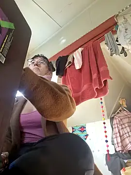 Snapshot of Afrania chatting on October 8, 2:04 pm Afrania online show from October 8, 2:04 pm