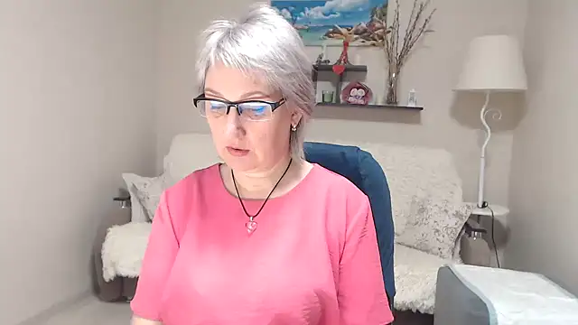 FleurMays online show from February 19, 5:58 am