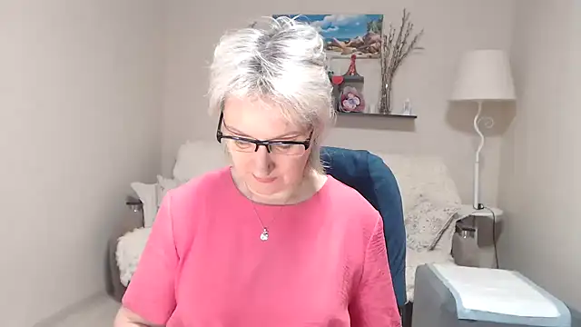 FleurMays online show from March 23, 3:43 am