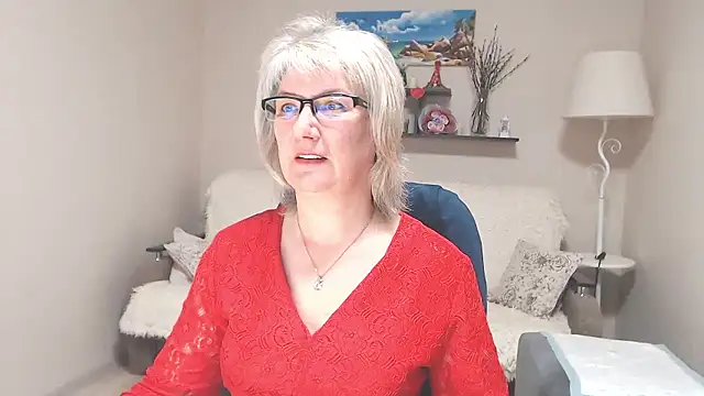 FleurMays online show from May 22, 3:46 am