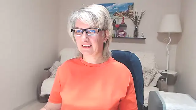 FleurMays online show from July 22, 7:44 am