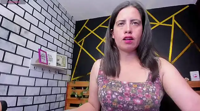 kathina giraldo online show from January 15, 3:39 pm