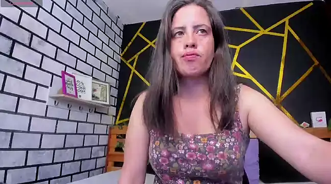 kathina giraldo online show from January 15, 6:40 pm