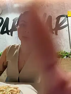 SofiaG  online show from February 17, 1:25 am